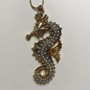 SEA HORSE PENDANT AND NECKLACE
